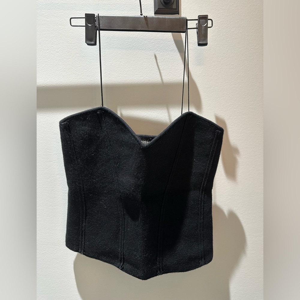 Kittenish Black Strapless Top